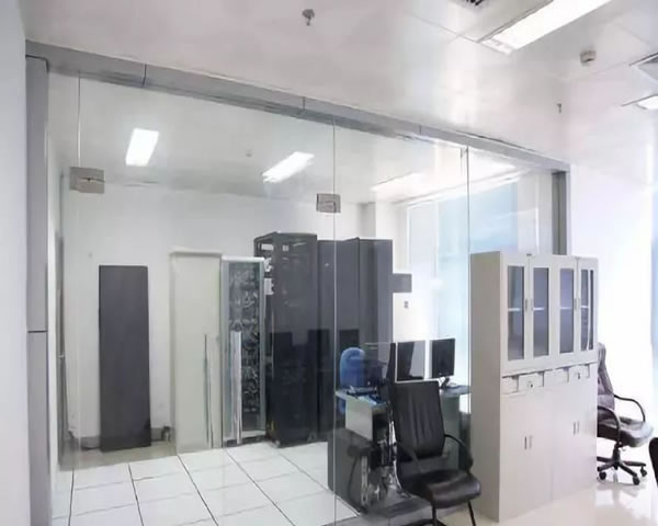 客户评价汇总 香港买云服务器的网站叫什么 哪家售后更到位